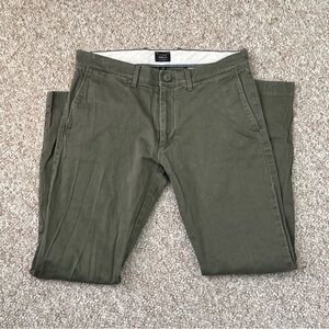 J. Crew Men's Olive Green Stretch Chino Pants 30x27.5